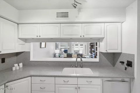 Kitchen - 1320 E Marny Rd, Tempe, AZ 85288 photo 3 of 3