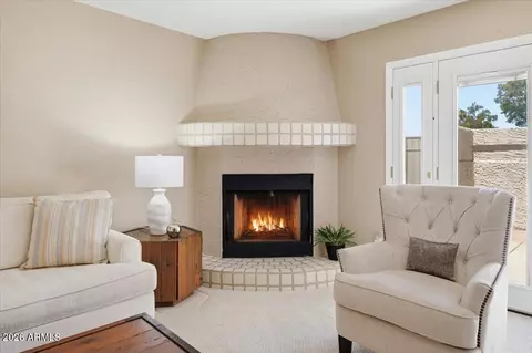 Living - 1320 E Marny Rd, Tempe, AZ 85288 photo 3 of 5