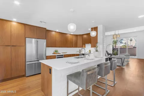 3736 E Montecito Ave, Phoenix, AZ 85018