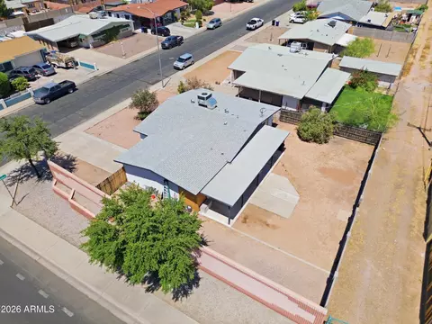 View/Area - 2011 E Bramble Ave, Mesa, AZ 85204 photo 3 of 5