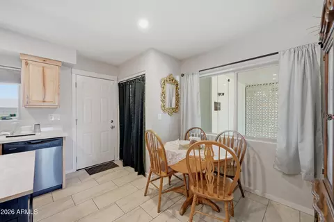 Dining - 2011 E Bramble Ave, Mesa, AZ 85204 photo 2 of 2