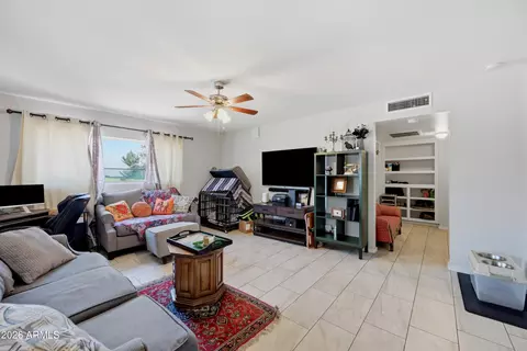 Living - 2011 E Bramble Ave, Mesa, AZ 85204 photo 2 of 3