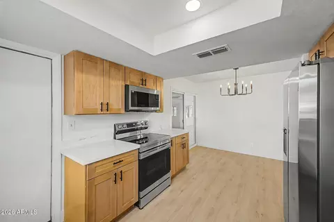 562 E Hondo Ave, Apache Junction, AZ 85119 photo 17