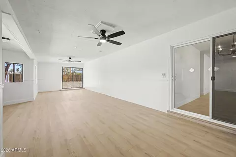 562 E Hondo Ave, Apache Junction, AZ 85119 photo 9