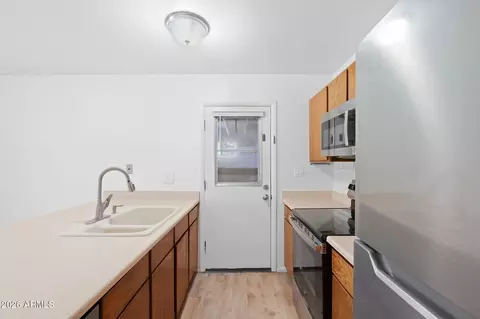 Kitchen - 1108 N 4th St, Coolidge, AZ 85128 photo 3 of 5