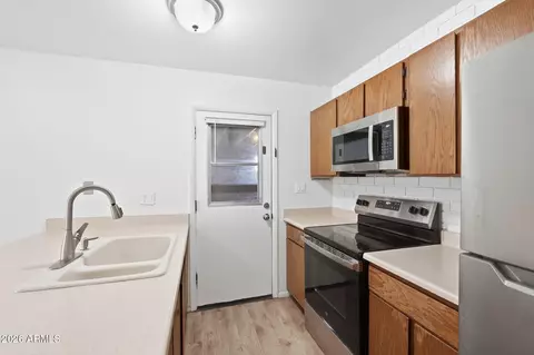 Kitchen - 1108 N 4th St, Coolidge, AZ 85128 photo 5 of 5