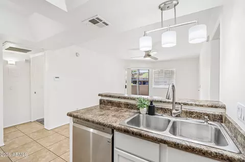 Kitchen - 1720 E Thunderbird Rd #1086, Phoenix, AZ 85022 photo 4 of 4