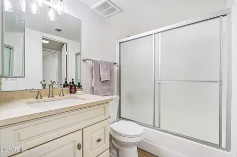 Bath - 1720 E Thunderbird Rd #1086, Phoenix, AZ 85022 photo 3 of 3