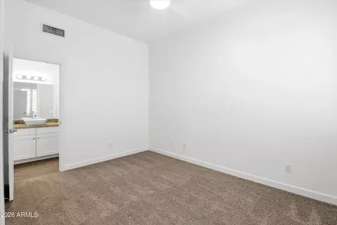 Bedroom - 5015 E Cheyenne Dr #17, Phoenix, AZ 85044 photo 1 of 1