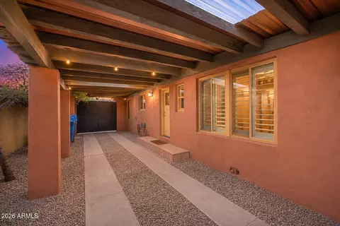 Exterior - 1528 E Coronado Rd, Phoenix, AZ 85006 photo 7 of 10