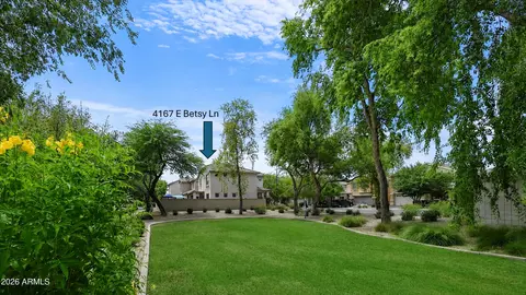 Exterior - 4167 E Betsy Ln, Gilbert, AZ 85296 photo 7 of 11