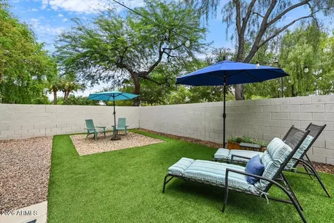 Exterior - 4167 E Betsy Ln, Gilbert, AZ 85296 photo 4 of 11