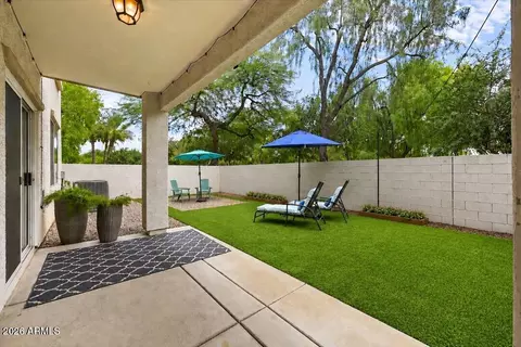 Exterior - 4167 E Betsy Ln, Gilbert, AZ 85296 photo 3 of 11