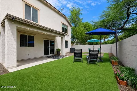 Exterior - 4167 E Betsy Ln, Gilbert, AZ 85296 photo 6 of 11