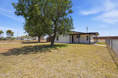 Exterior - 11293 N Mcgee Rd, Valley Farms, AZ 85191 photo 2 of 10