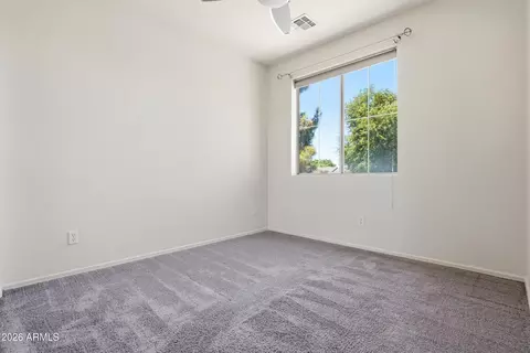 Bedroom - 1835 E Dunbar Dr, Phoenix, AZ 85042 photo 4 of 5
