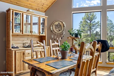Dining - 2228 Eagle Ln, Overgaard, AZ 85933 photo 1 of 1