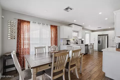 Dining - 755 E Palomino Dr, Gilbert, AZ 85296 photo 1 of 1