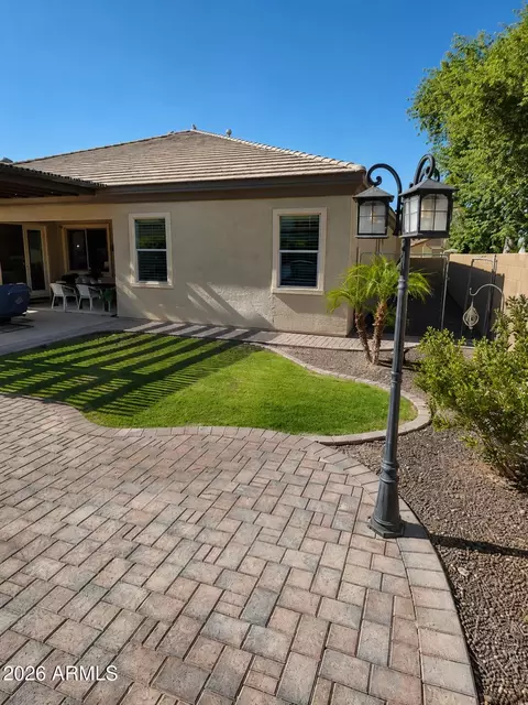Exterior - 3104 E Muirfield St, Gilbert, AZ 85298 photo 13 of 18