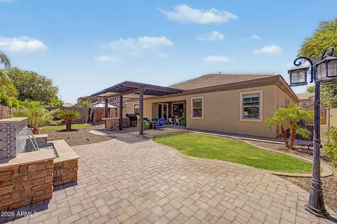 Exterior - 3104 E Muirfield St, Gilbert, AZ 85298 photo 5 of 18