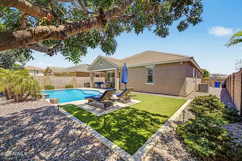 Exterior - 3032 E Russell St, Mesa, AZ 85213 photo 3 of 4