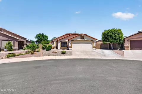 8756 W Lone Cactus Dr, Peoria, AZ 85382