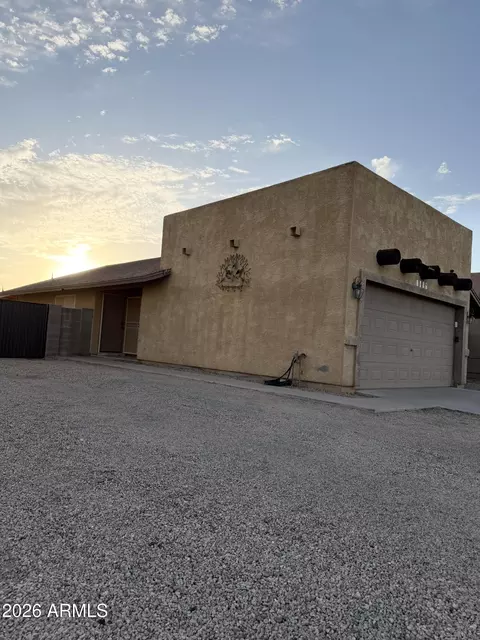 1632 S Stetson Ct, Apache Junction, AZ 85119 photo 3