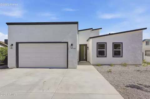 812 E Desert Dr S #96, Phoenix, AZ 85042