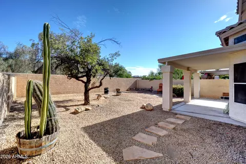 Exterior - 4329 E South Fork Dr, Phoenix, AZ 85044 photo 4 of 10