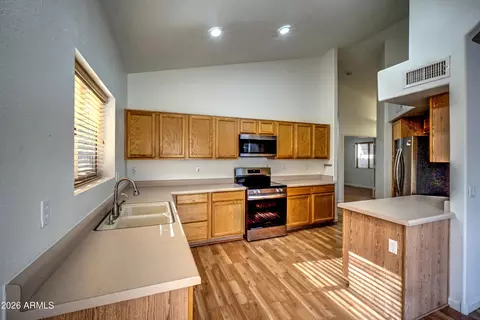 Kitchen - 4329 E South Fork Dr, Phoenix, AZ 85044 photo 1 of 1