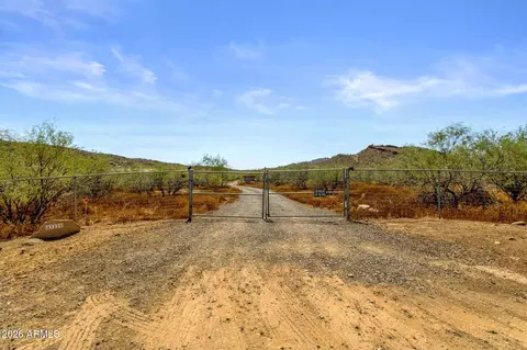 43228 N 14th St, New River, AZ 85087