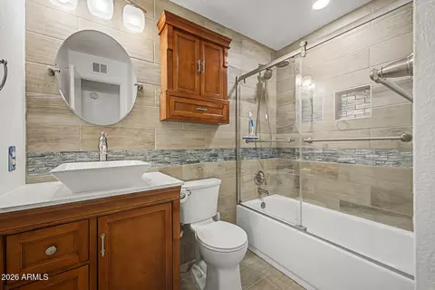 Bath - 3915 W Berridge Ln, Phoenix, AZ 85019 photo 1 of 1