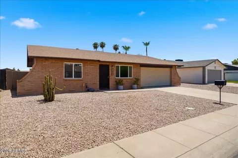 1407 W Rosal Pl, Chandler, AZ 85224