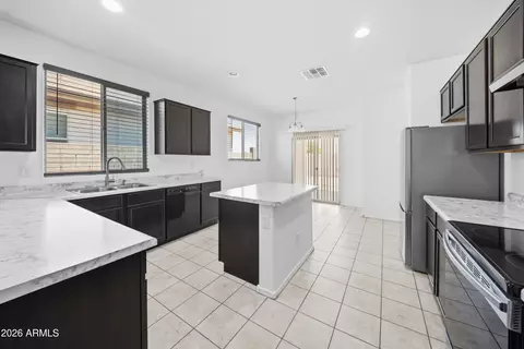 Kitchen - 2437 S 73rd Dr, Phoenix, AZ 85043 photo 1 of 3