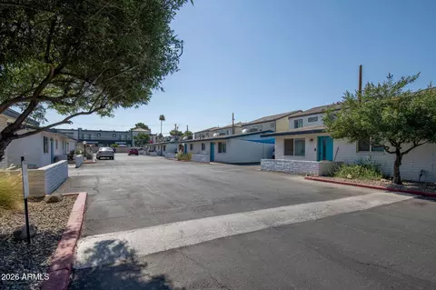 3141 N 37th St, Phoenix, AZ 85018