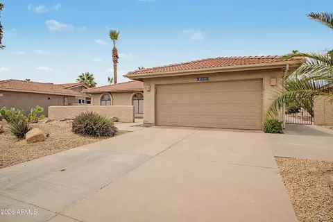 25662 S Brentwood Dr, Sun Lakes, AZ 85248