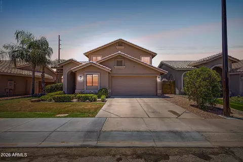 Exterior - 1843 E Marquette Dr, Gilbert, AZ 85234 photo 5 of 13