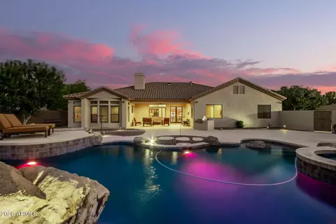 Exterior - 2744 E Country Shadows Ct, Gilbert, AZ 85298 photo 6 of 18