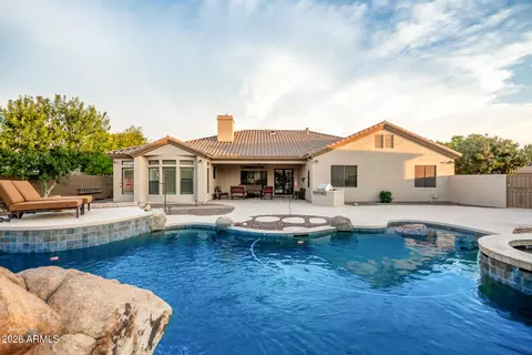 Exterior - 2744 E Country Shadows Ct, Gilbert, AZ 85298 photo 12 of 18
