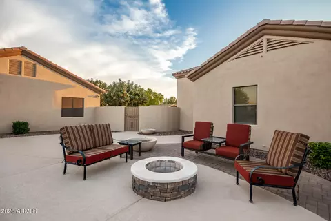 Exterior - 2744 E Country Shadows Ct, Gilbert, AZ 85298 photo 13 of 18
