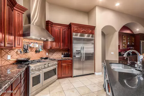 Kitchen - 2744 E Country Shadows Ct, Gilbert, AZ 85298 photo 2 of 3