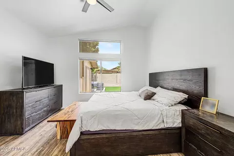 Bedroom - 822 E Monona Dr, Phoenix, AZ 85024 photo 1 of 7