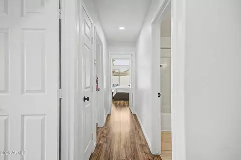 Entry Way - 822 E Monona Dr, Phoenix, AZ 85024 photo 2 of 2
