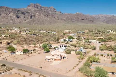 View/Area - 83 S Geronimo Rd, Apache Junction, AZ 85119 photo 1 of 9
