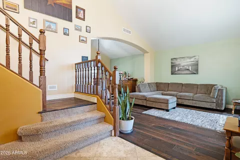 Entry Way - 83 S Geronimo Rd, Apache Junction, AZ 85119 photo 9 of 10