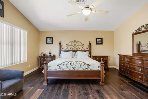 Bedroom - 83 S Geronimo Rd, Apache Junction, AZ 85119 photo 4 of 7