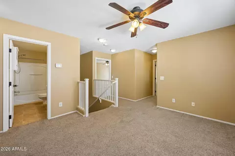 Entry Way - 2330 E Pecan Rd, Phoenix, AZ 85040 photo 2 of 2