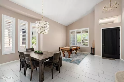 Dining - 5241 E Hashknife Rd, Phoenix, AZ 85054 photo 1 of 2