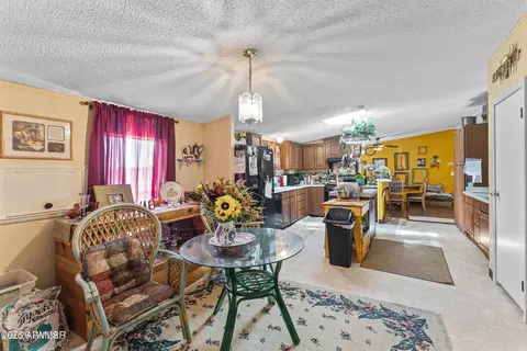 Dining - 1602 W Hereford Rd, Taylor, AZ 85939 photo 2 of 2
