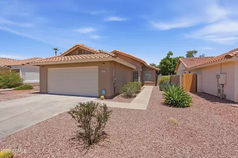 4326 E Desert Trumpet Rd, Phoenix, AZ 85044